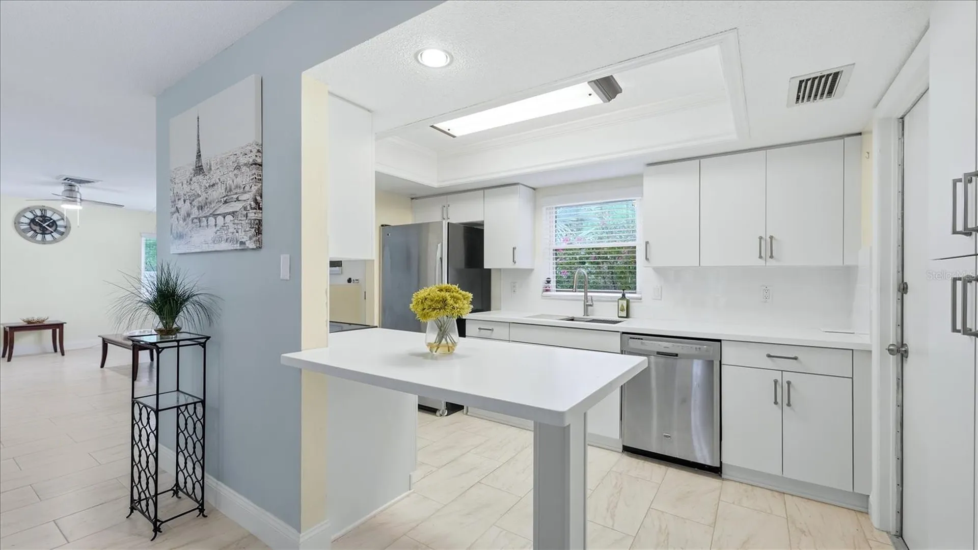 6233 Rockefeller Avenue Sarasota FL 34231