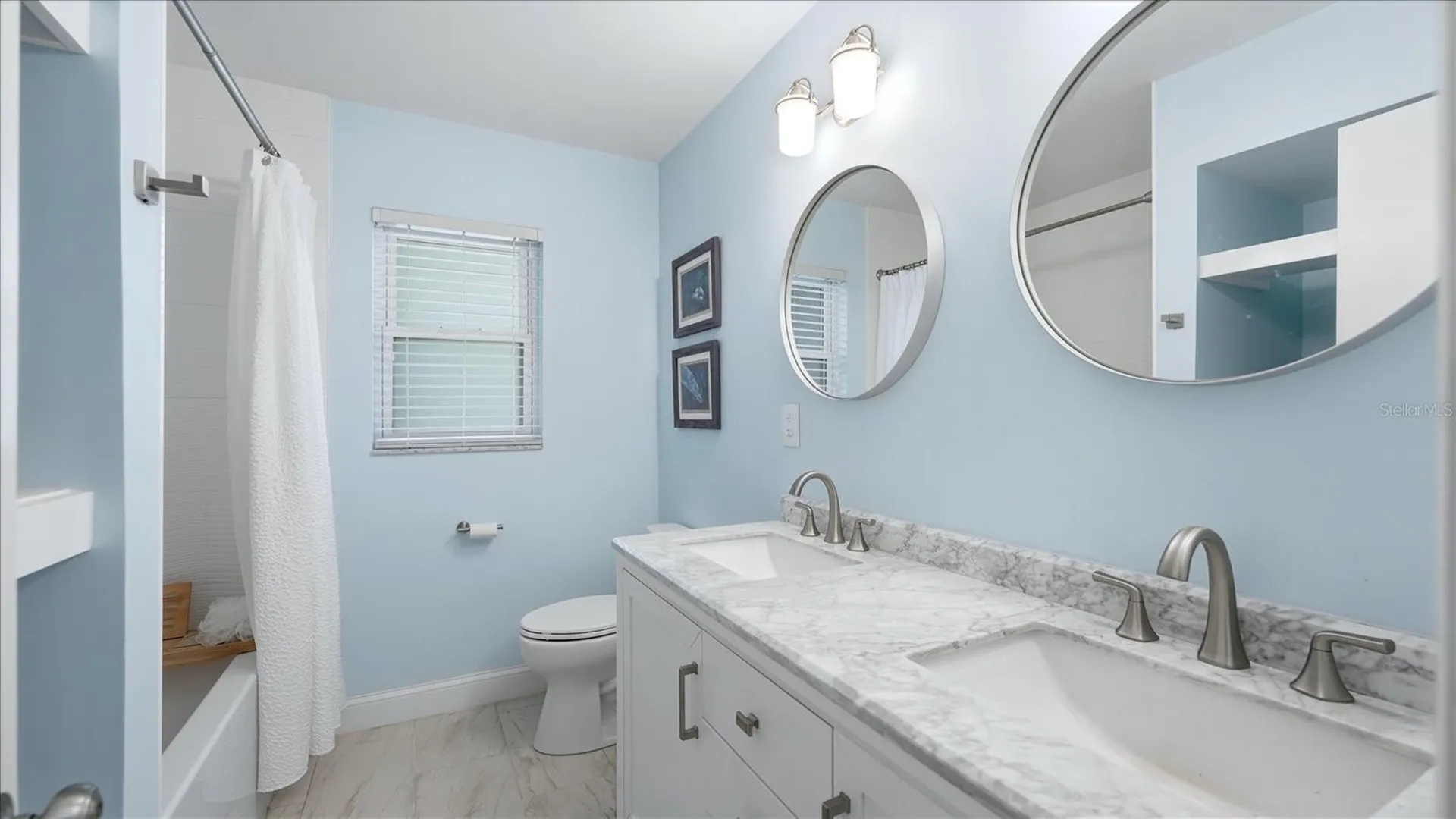 6233 Rockefeller Avenue Sarasota FL 34231