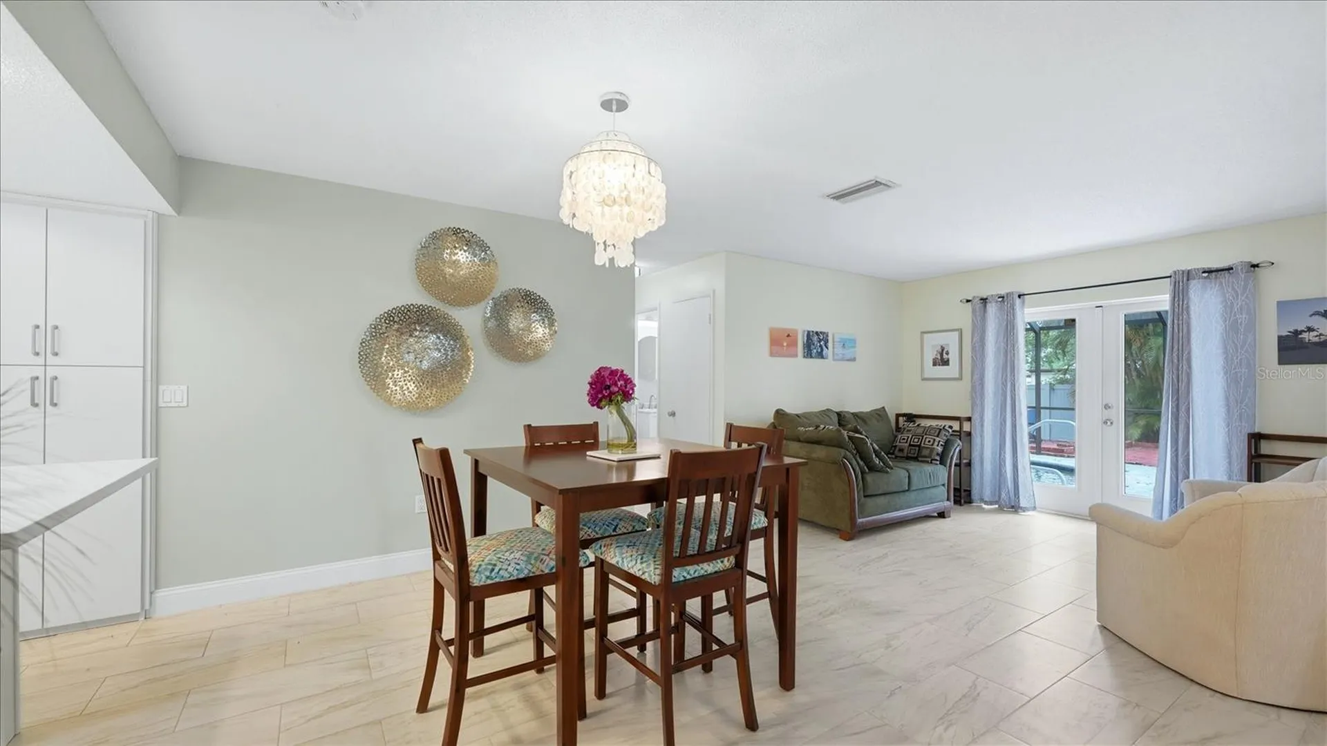 6233 Rockefeller Avenue Sarasota FL 34231