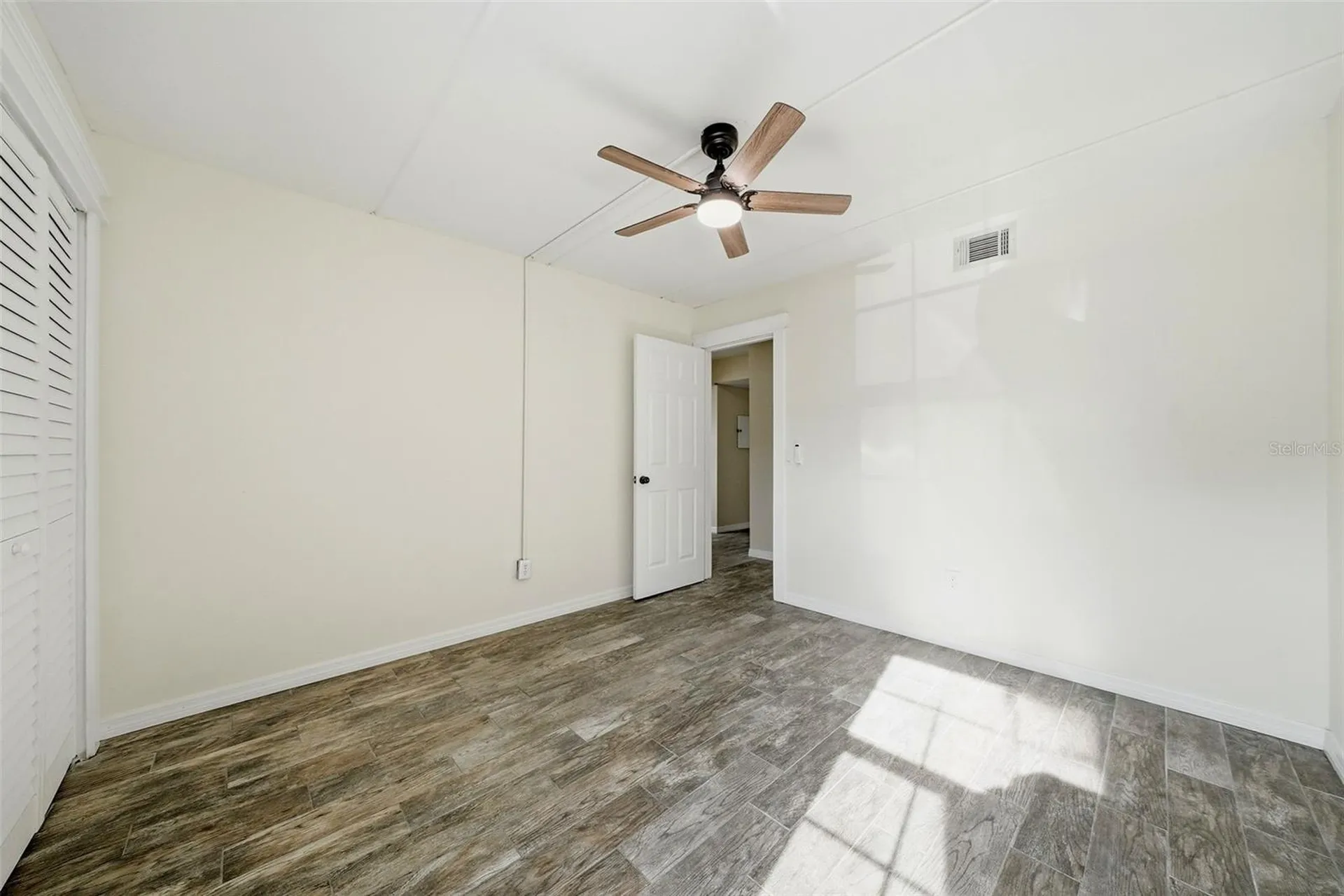 3821 N Oak Drive Tampa FL 33611