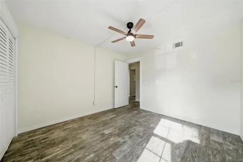 3821 N Oak Drive Tampa FL 33611