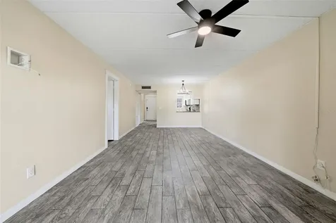 3821 N Oak Drive Tampa FL 33611