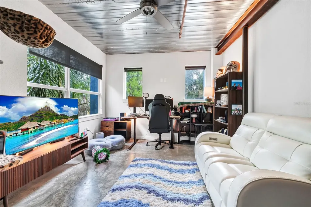 1607 Woodward Street Orlando FL 32803