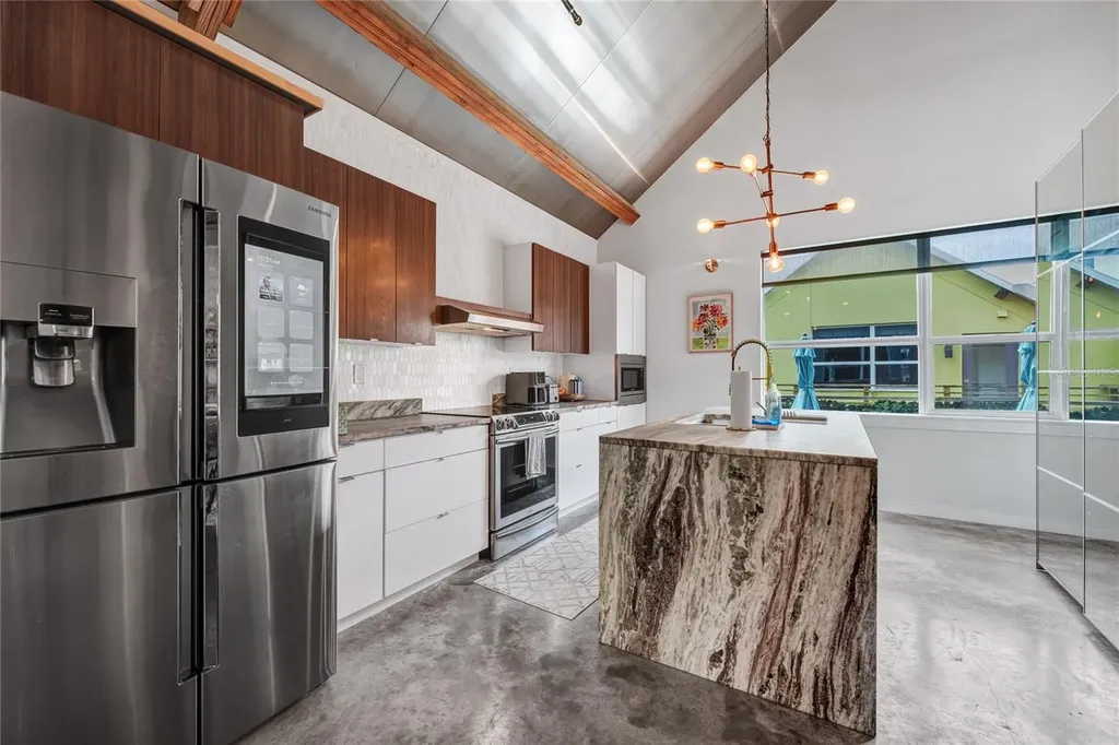 1607 Woodward Street Orlando FL 32803