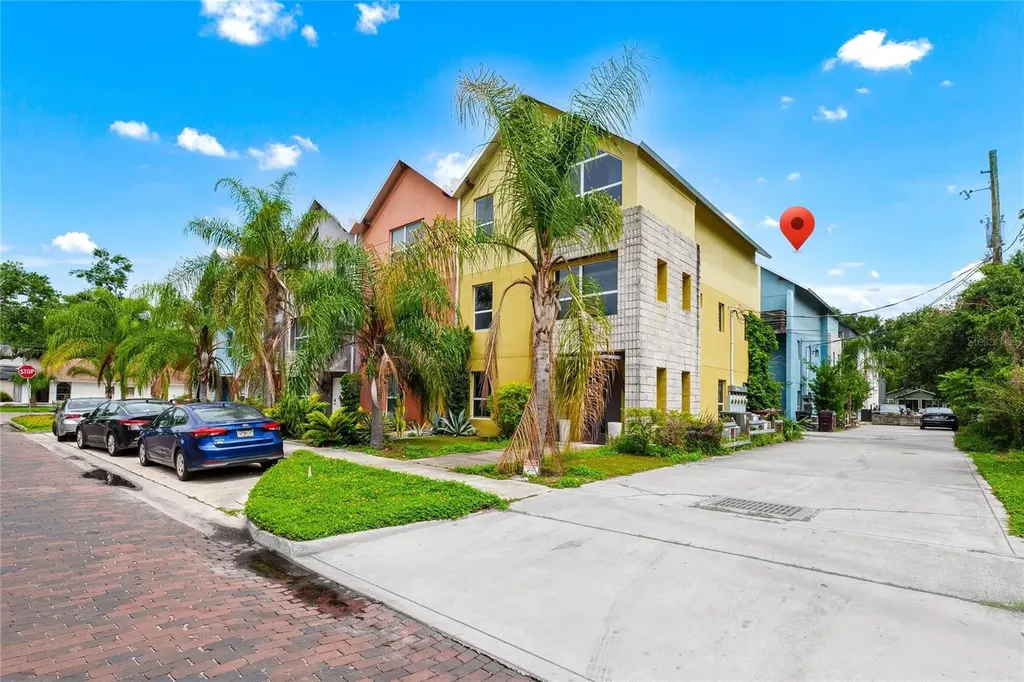 1607 Woodward Street Orlando FL 32803