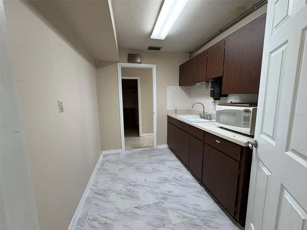 264 E Altamonte Drive Altamonte Springs FL 32701