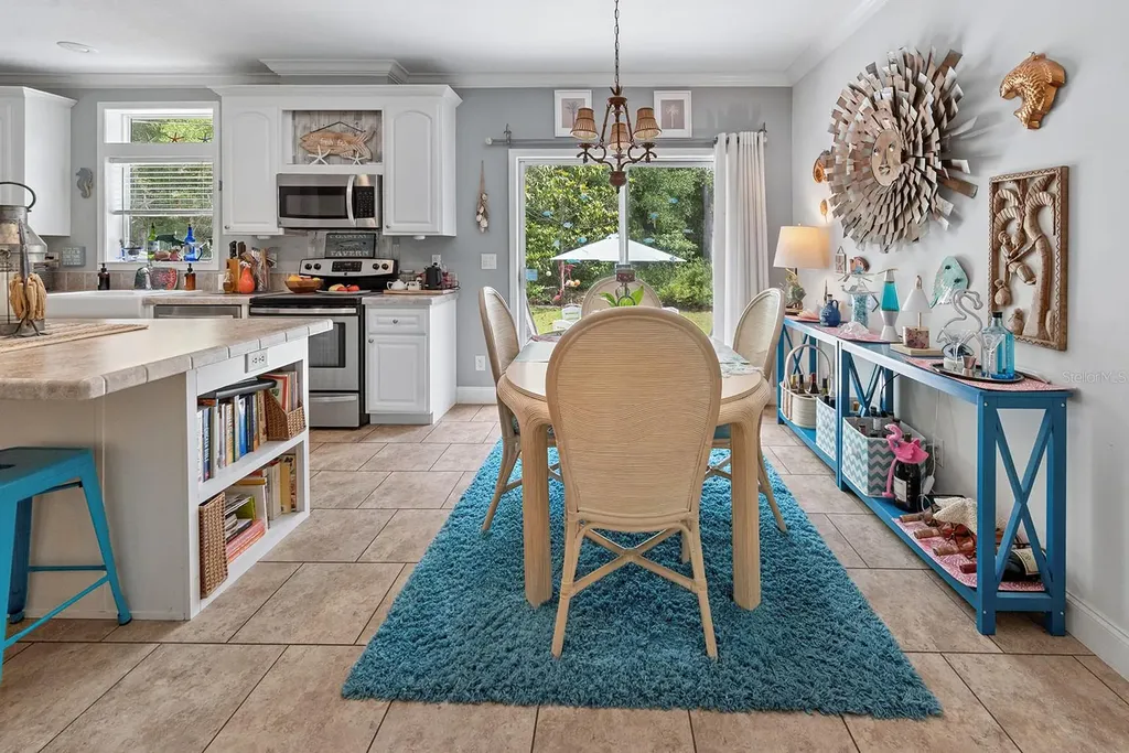 225 NE 543rd Avenue Old Town FL 32680