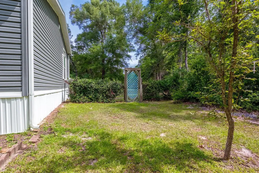 225 NE 543rd Avenue Old Town FL 32680