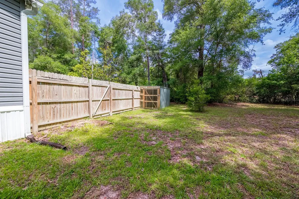 225 NE 543rd Avenue Old Town FL 32680