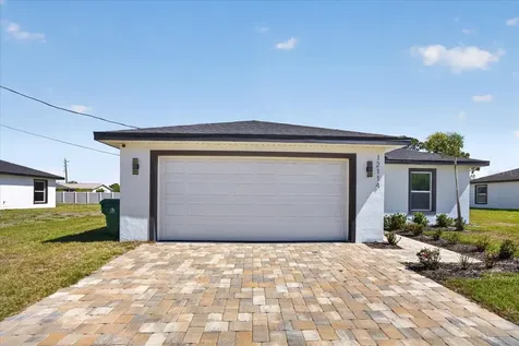 12114 Clarendon Avenue Port Charlotte FL 33981