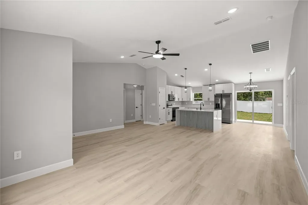 85 Juniper Loop Circle Ocala FL 34480