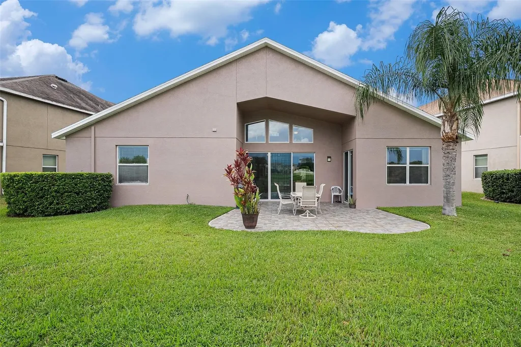 20017 Painting Nature Lane Tampa FL 33647
