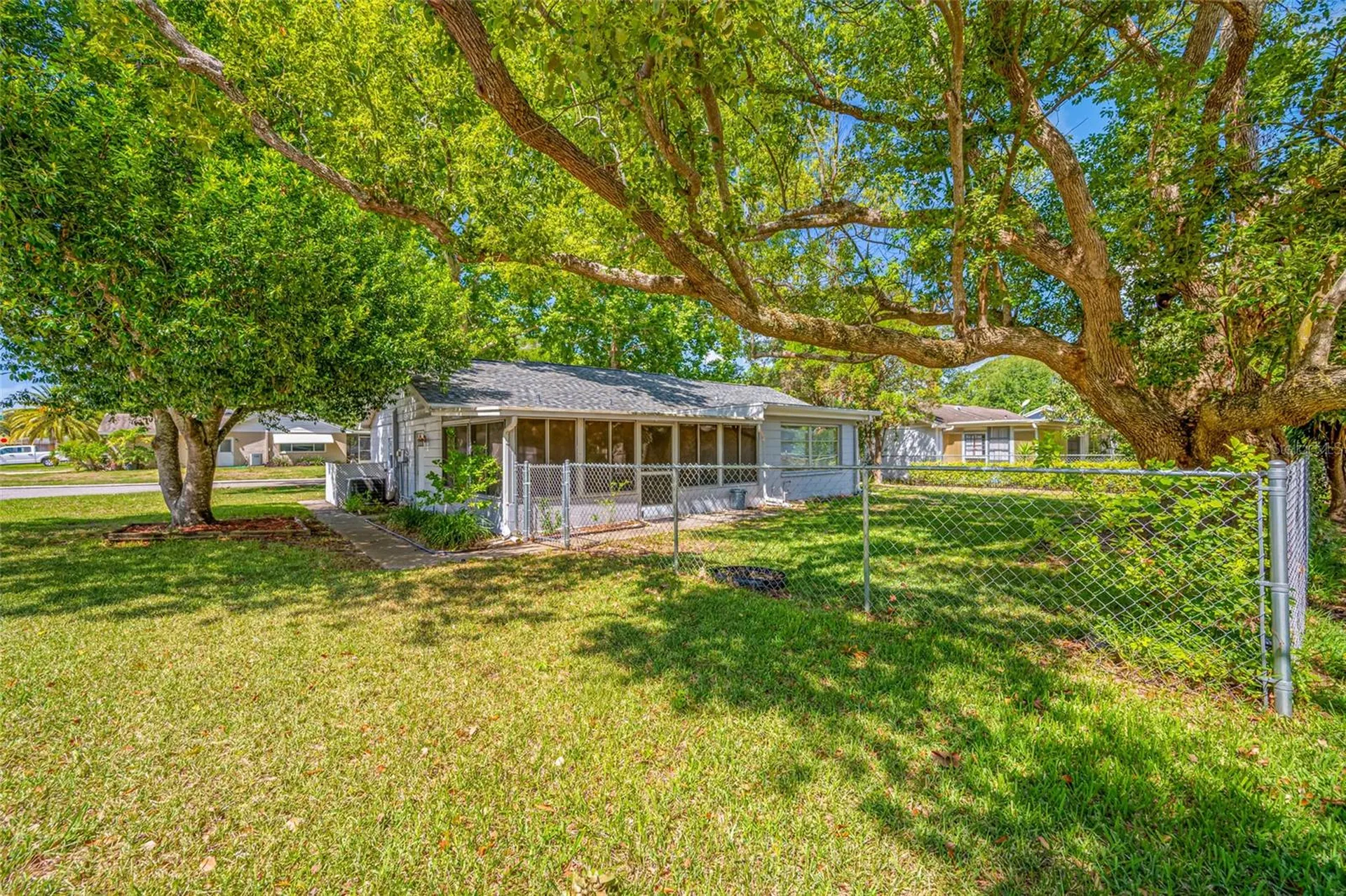 8705 Powderhorn Row Hudson FL 34667