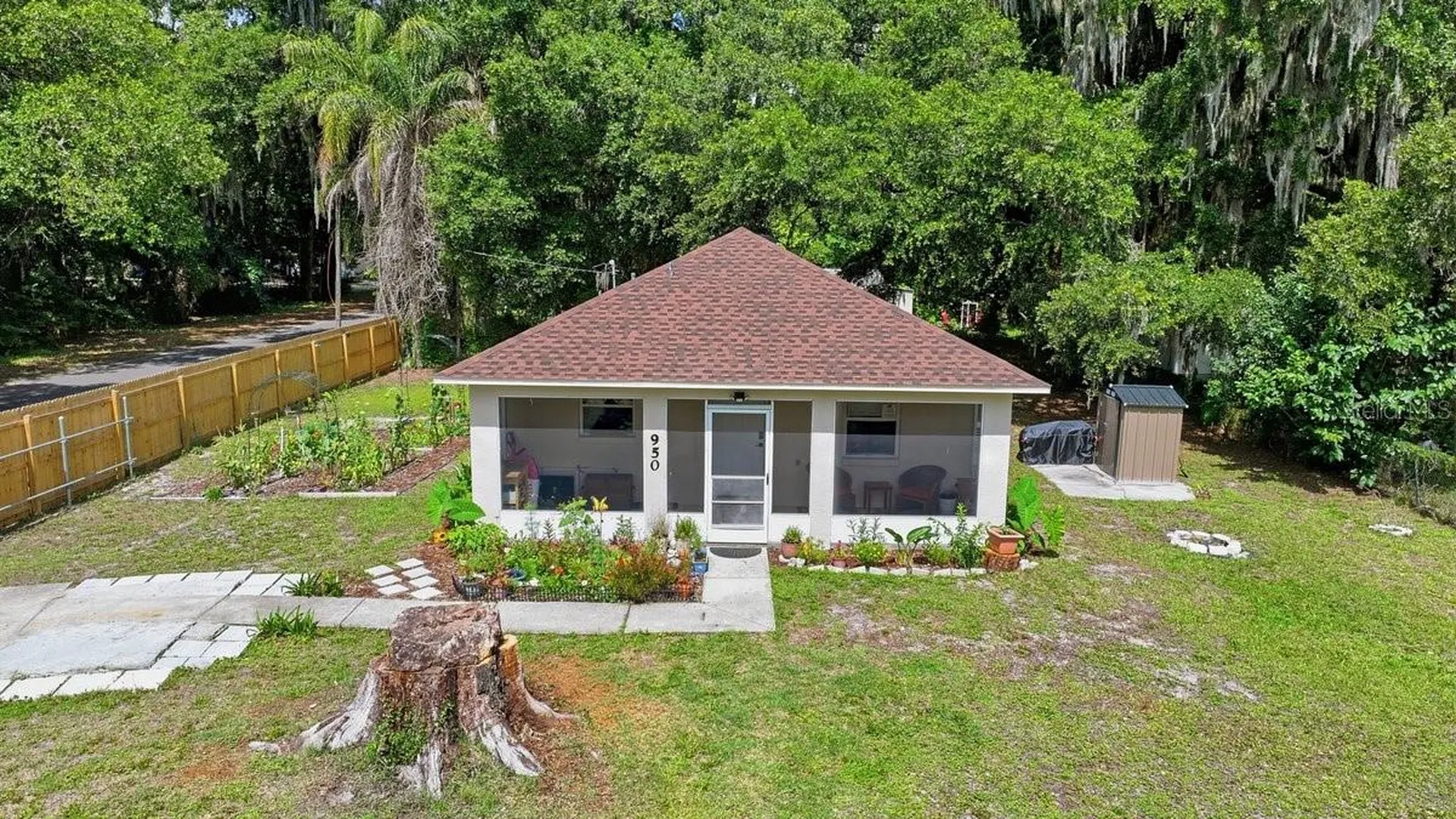 950 S Parsons Avenue Deland FL 32720