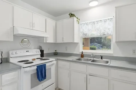 950 S Parsons Avenue Deland FL 32720