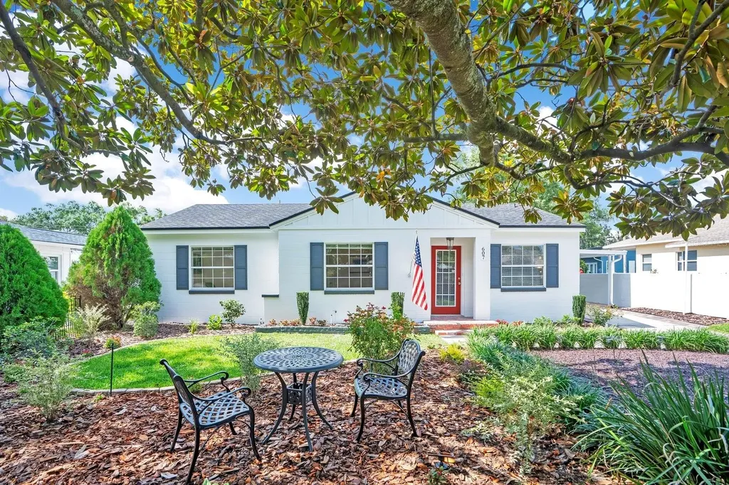 607 Kerneywood Street Lakeland FL 33803