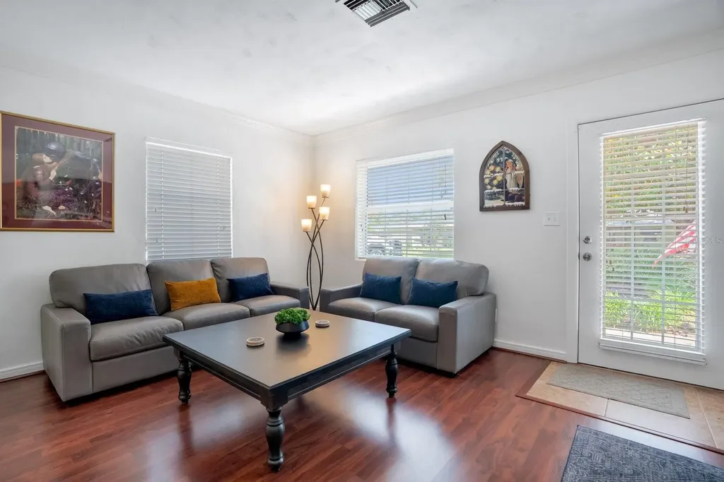 607 Kerneywood Street Lakeland FL 33803