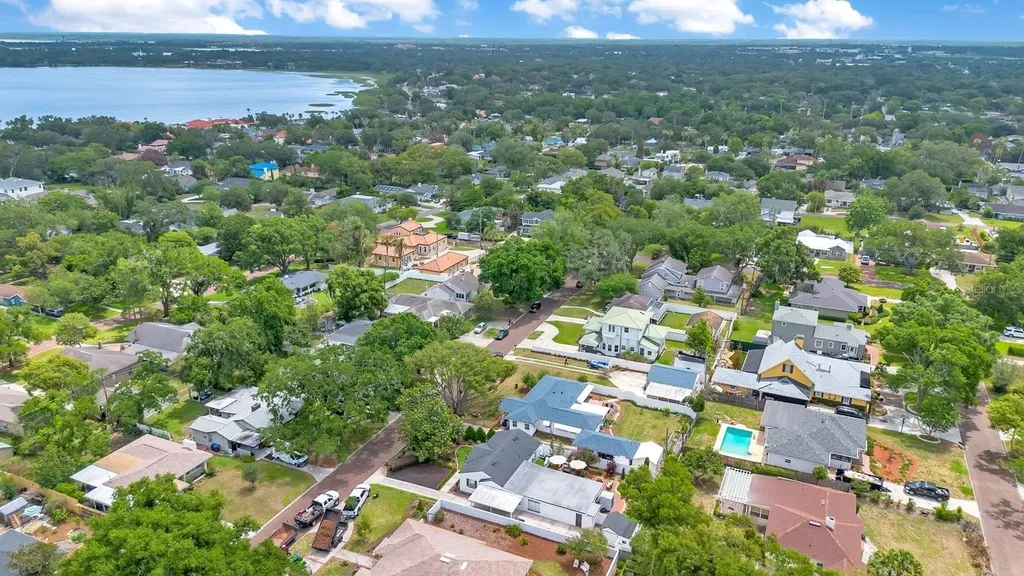 607 Kerneywood Street Lakeland FL 33803