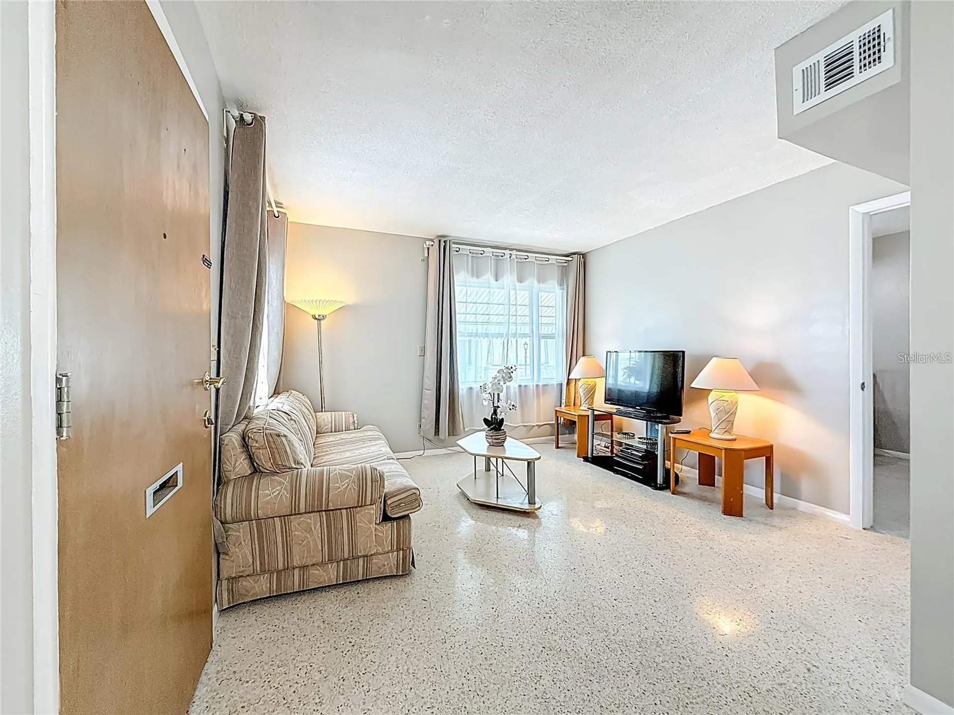 250 Rosery Road NW Largo FL 33770
