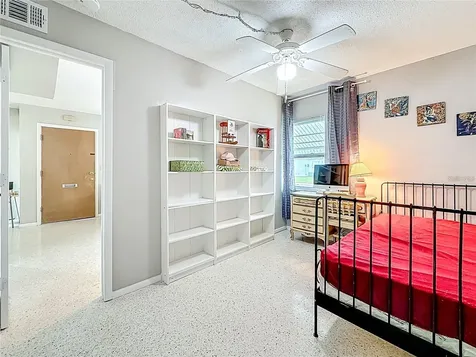 250 Rosery Road NW Largo FL 33770