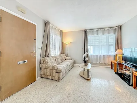 250 Rosery Road NW Largo FL 33770