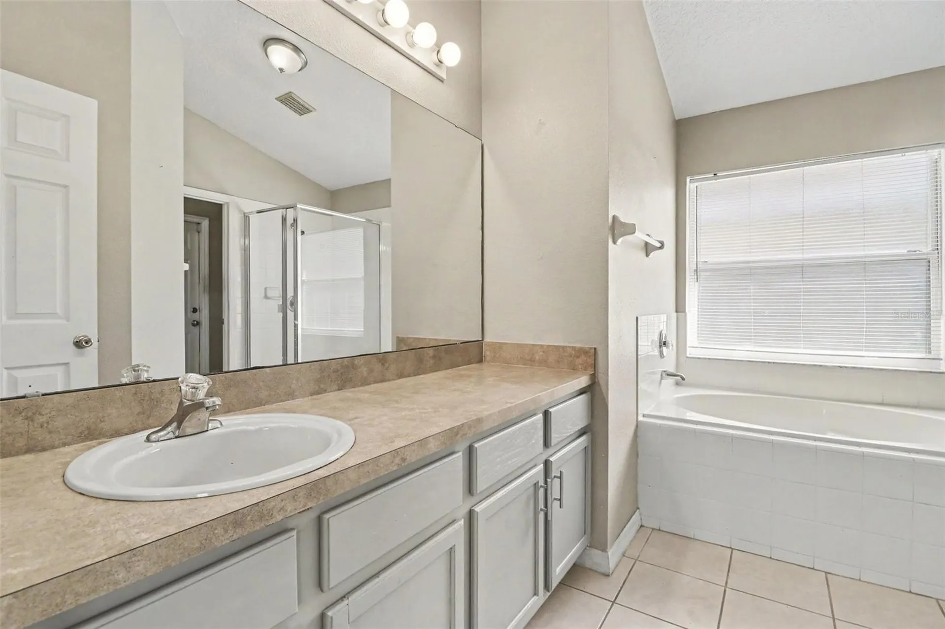 2747 Callaway Lane Kissimmee FL 34744