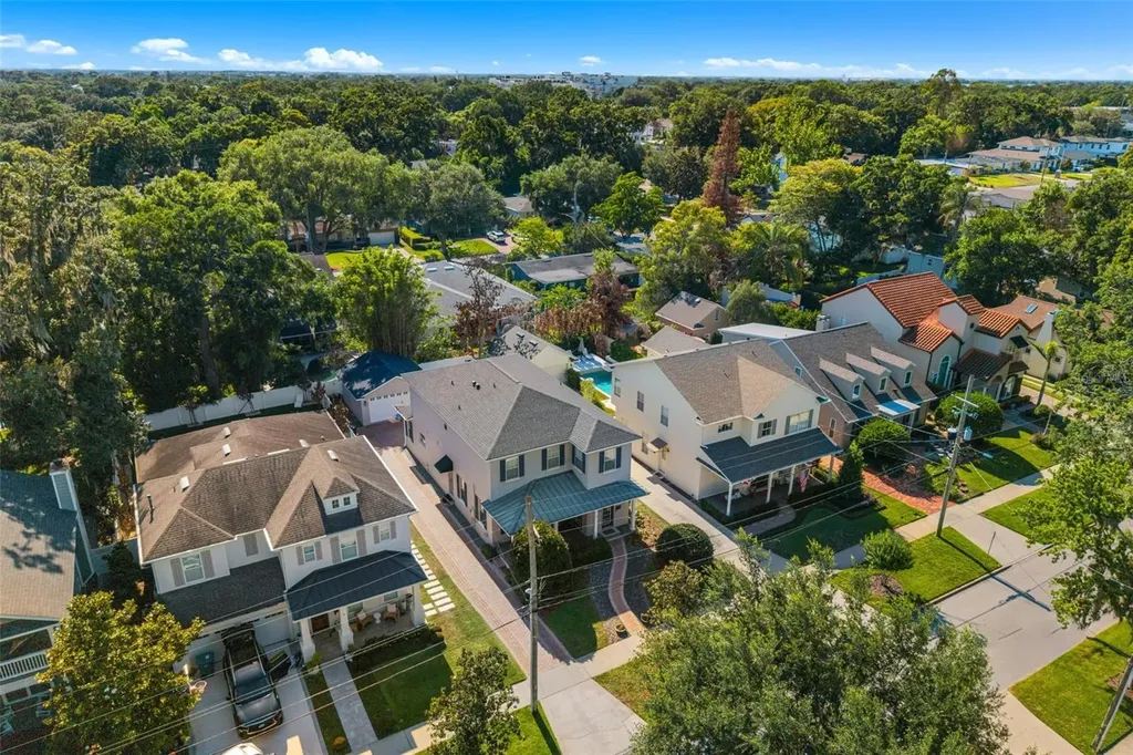 1900 Gerda Terrace Orlando FL 32804