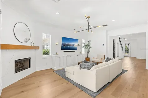 1900 Gerda Terrace Orlando FL 32804