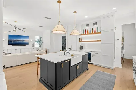 1900 Gerda Terrace Orlando FL 32804