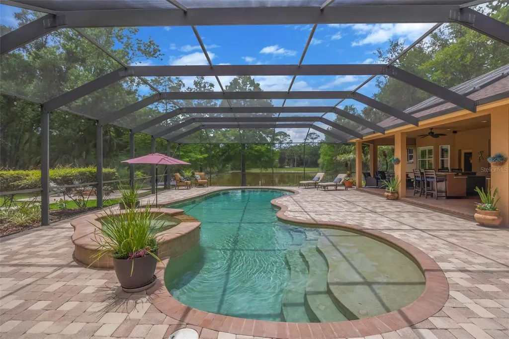 7519 Yardley Way Tampa FL 33647