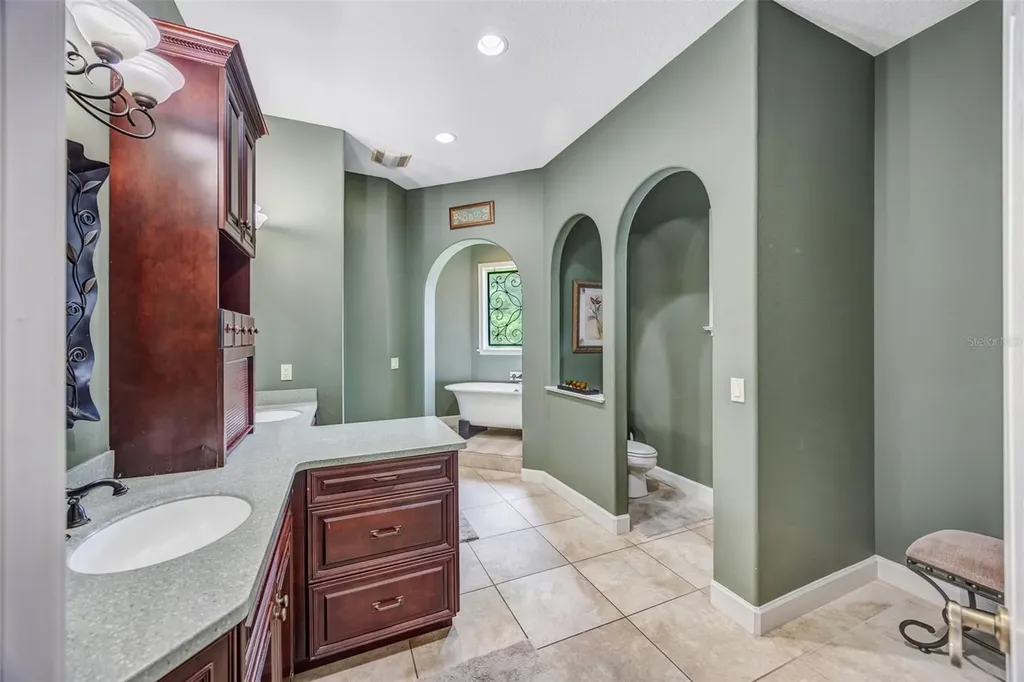7519 Yardley Way Tampa FL 33647