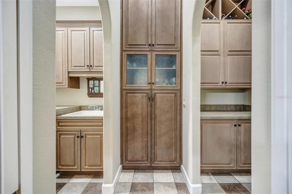 7519 Yardley Way Tampa FL 33647