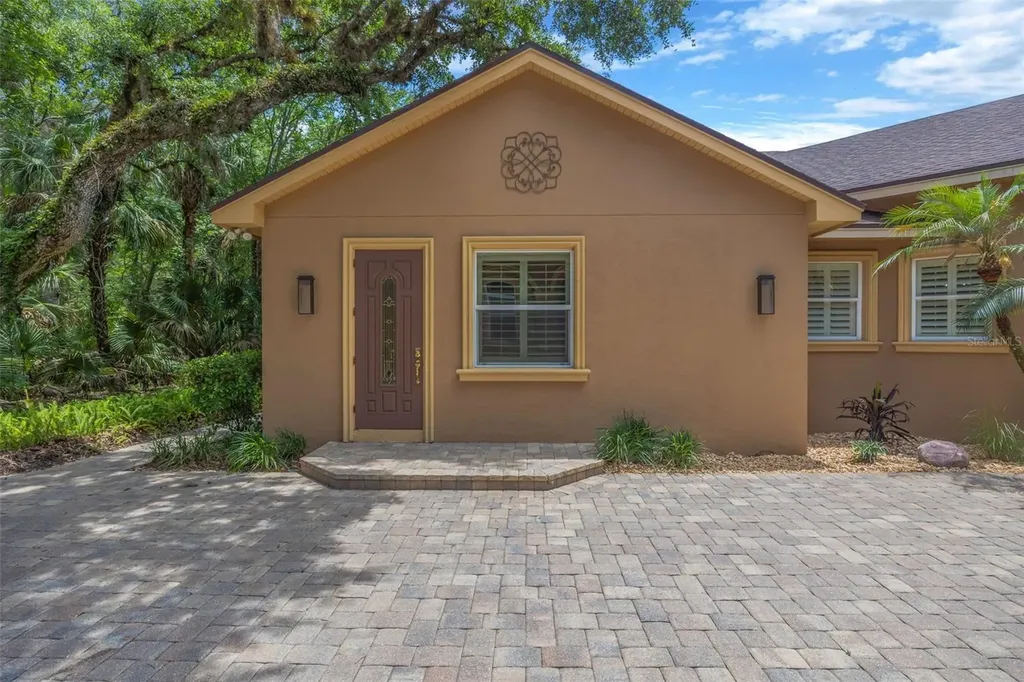7519 Yardley Way Tampa FL 33647