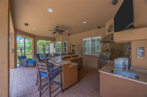 7519 Yardley Way Tampa FL 33647