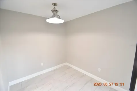 877 114th Avenue N St Petersburg FL 33716