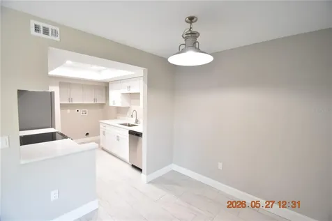 877 114th Avenue N St Petersburg FL 33716