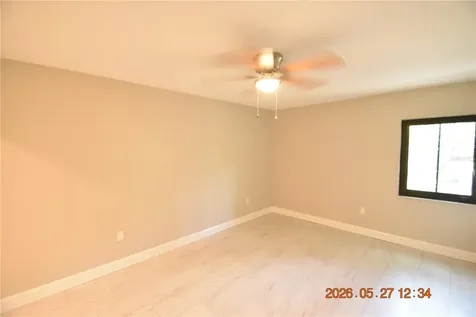 877 114th Avenue N St Petersburg FL 33716