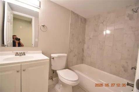 877 114th Avenue N St Petersburg FL 33716