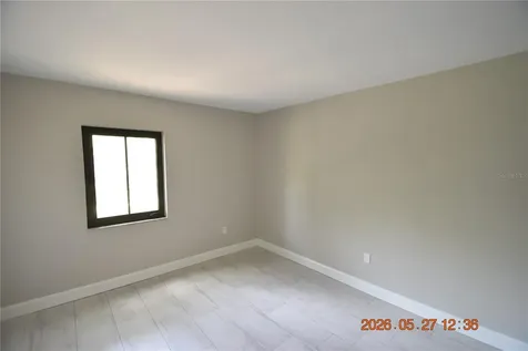 877 114th Avenue N St Petersburg FL 33716