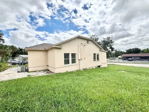 1020 E Main Street Haines City FL 33844