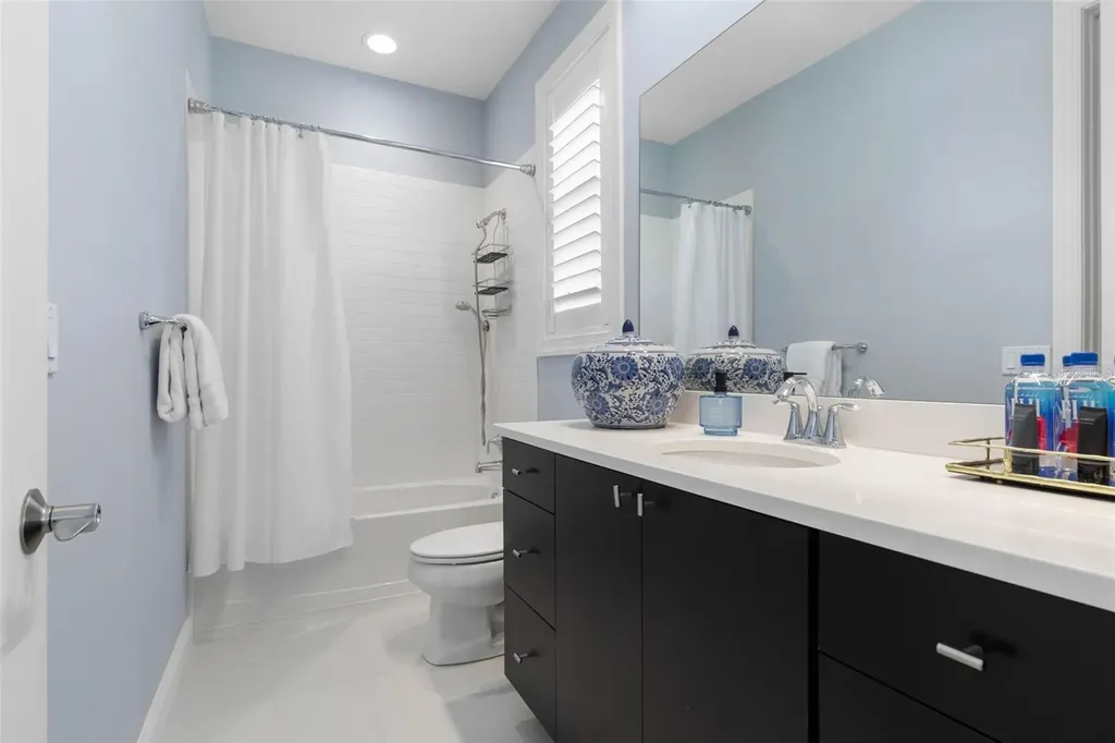 16 Marbella Court Palm Coast FL 32137