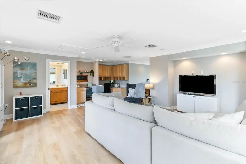 8843 17th Avenue Circle NW Bradenton FL 34209