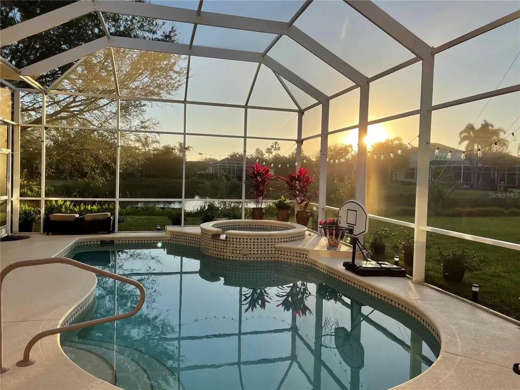 8843 17th Avenue Circle NW Bradenton FL 34209