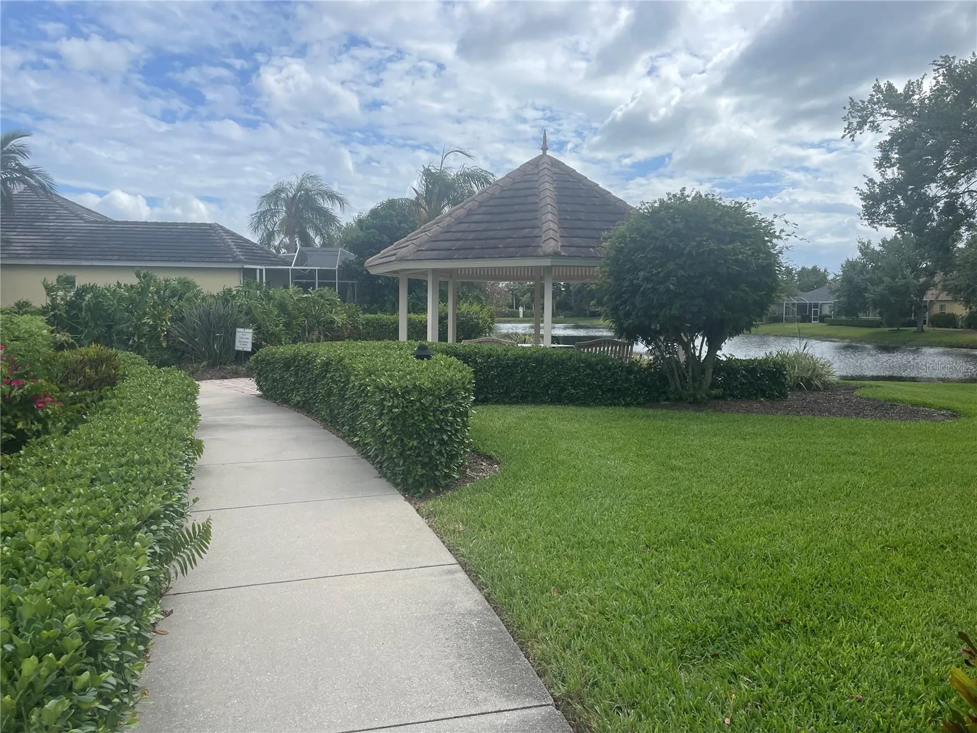 8843 17th Avenue Circle NW Bradenton FL 34209