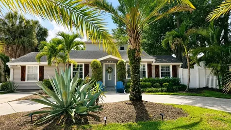 3606 S Renellie Drive Tampa FL 33629