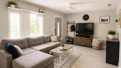 3606 S Renellie Drive Tampa FL 33629