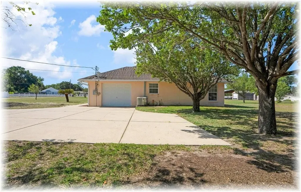 8740 SE 61 Avenue Ocala FL 34472