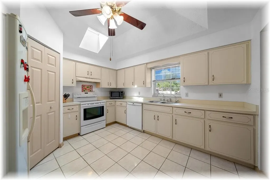 8740 SE 61 Avenue Ocala FL 34472