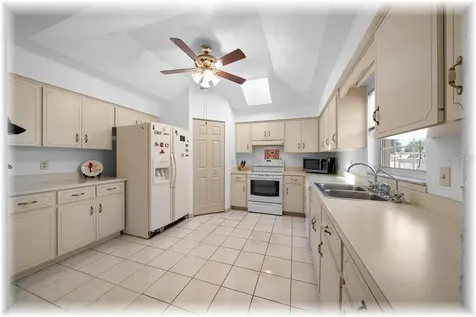 8740 SE 61 Avenue Ocala FL 34472