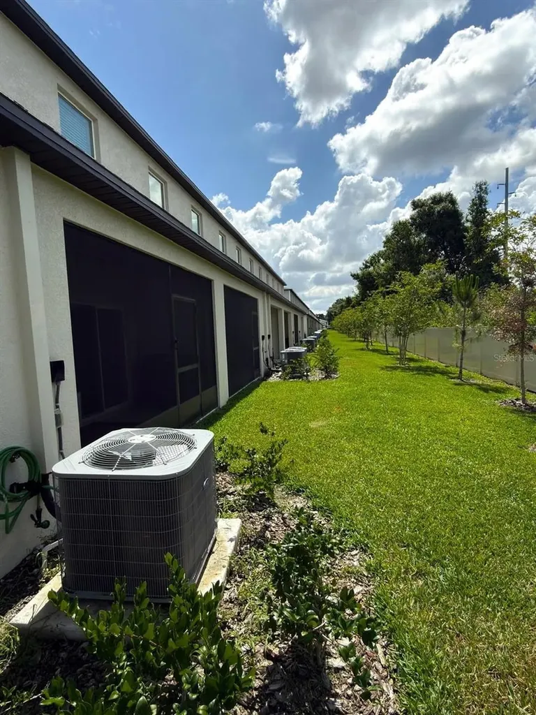 2541 Sunray Venus Way Ruskin FL 33570